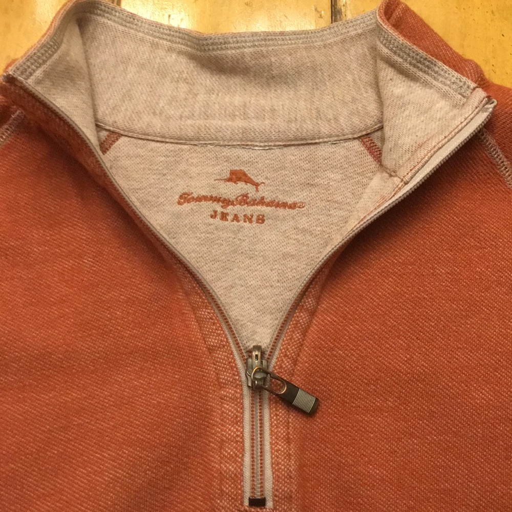 Tommy Bahama 1/2 zip sweater Size L - Picture 2 of 6